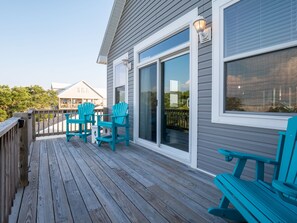 Terrace/patio - Coastal Soul - Stunning Soundview's (North Topsail Beach)