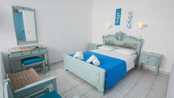 1 chambre, fer et planche à repasser, Wi-Fi gratuit, draps fournis