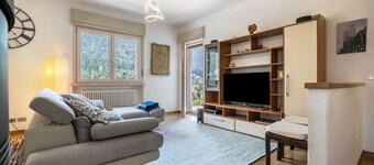 Appartamento 'Villa Vittoria' con vista sulle montagne, balcone e Wi-Fi