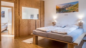 2 bedrooms, free WiFi, bed sheets
