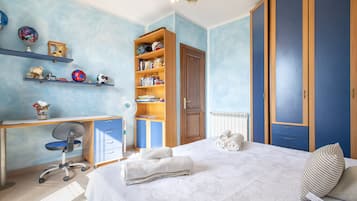 2 camere, ferro/asse da stiro, Wi-Fi gratuito, lenzuola