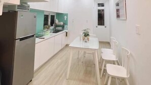 Private kitchen - Thuan Phat Motel (Lam Vien - Da Lat)
