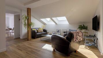 TV, DVD player, table tennis