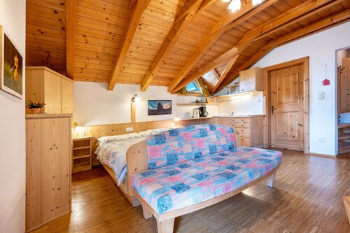 Holiday Apartment "Lindenhof Apt 3" with Balcony & Wi-Fi