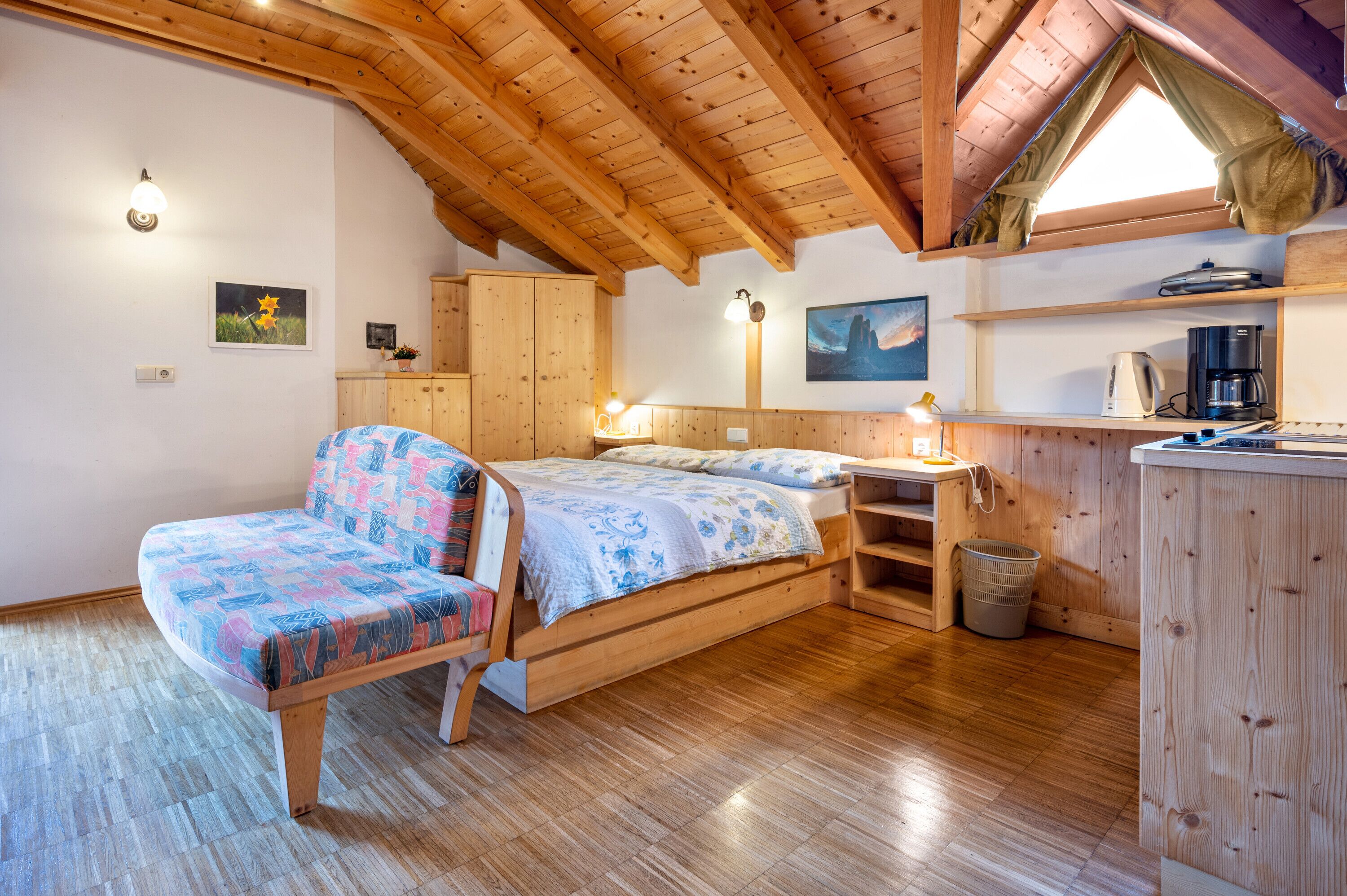 1 chambre, fer et planche à repasser, Wi-Fi gratuit, draps fournis