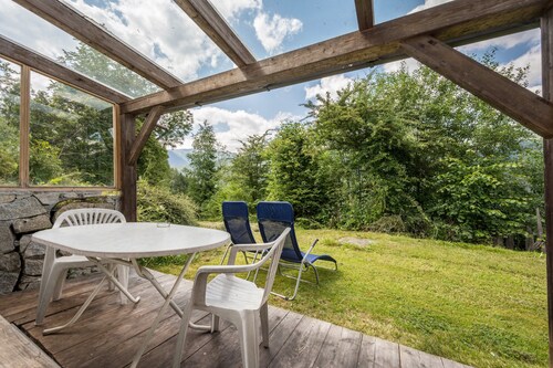 Ferienwohnung 'Lindenhof Apt 5' mit Gemeinschaftsgarten & Wi-Fi