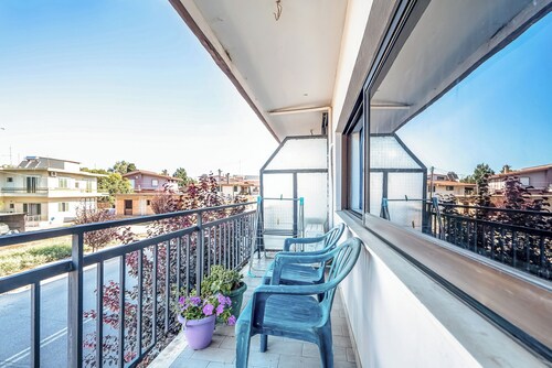 Apartamento estudio "In Gastouni" con balcón y aire acondicionado