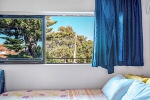 1 Schlafzimmer, Bügeleisen/Bügelbrett, Bettwäsche