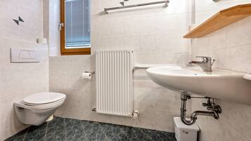 Badkar och handdukar