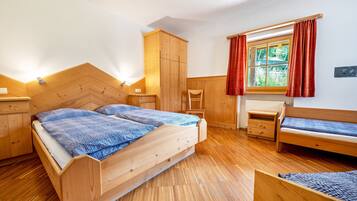 1 camera, ferro/asse da stiro, Wi-Fi gratuito, lenzuola