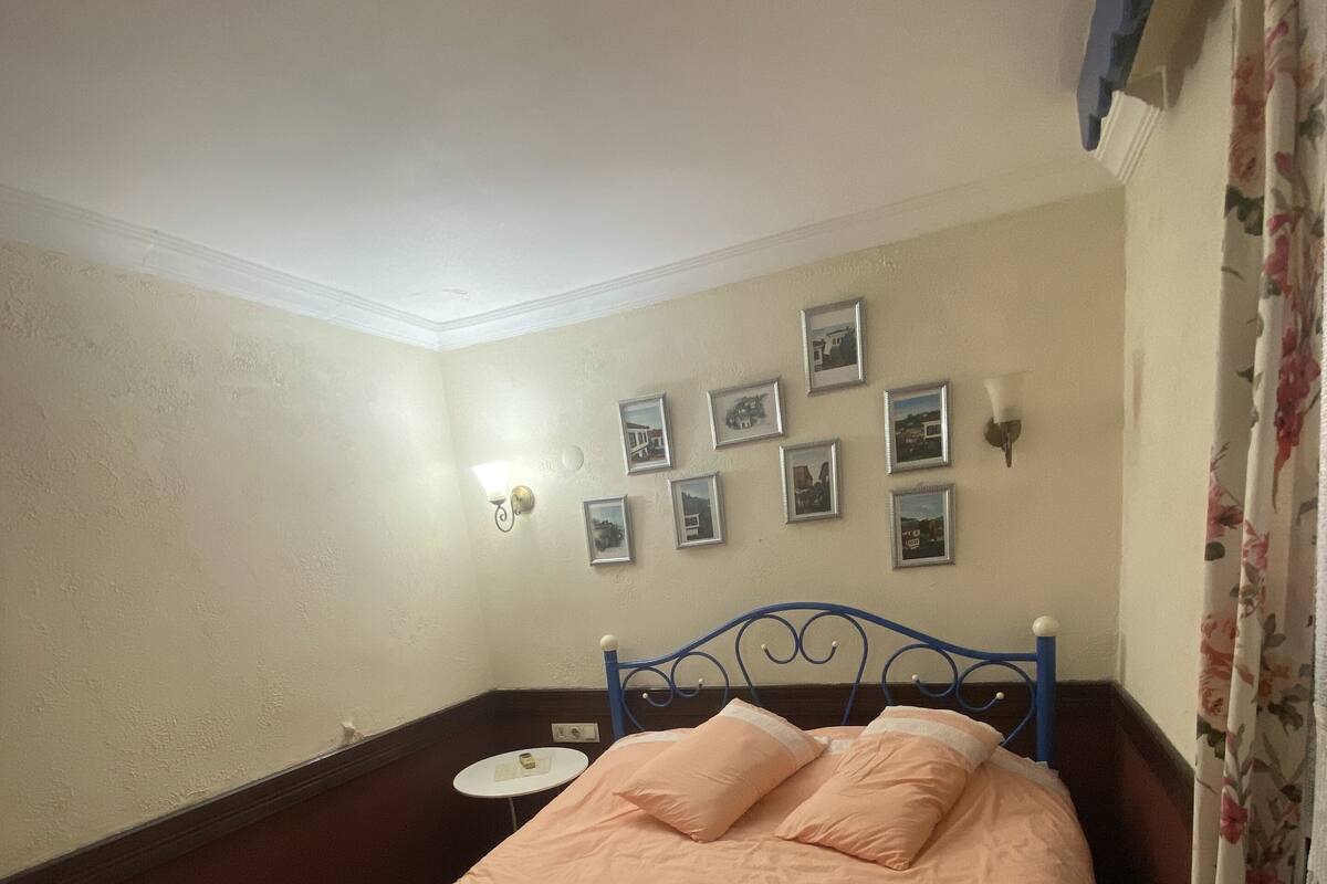 2 bedrooms, soundproofing, free WiFi