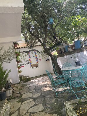 Interior entrance - ZEYTİNLİ KOANK (Selçuk)