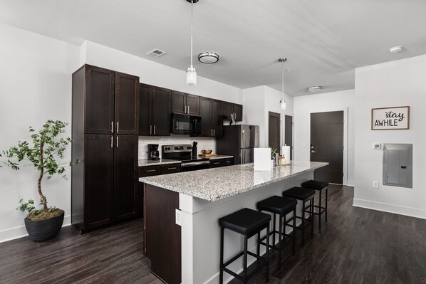 Appartement, 2 chambres | Salle à manger