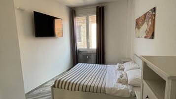 2 Schlafzimmer, Bügeleisen/Bügelbrett, WLAN, Bettwäsche