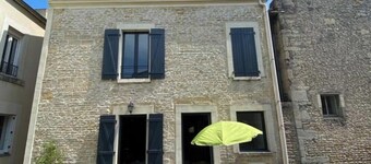 Maison en Pierre 4 Chambres, Mer, Commerces 150 Metres