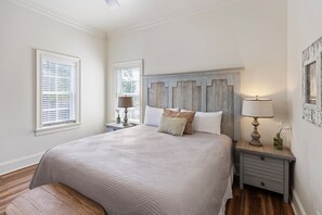 4 dormitorios, tabla de planchar con plancha, wifi gratis y ropa de cama