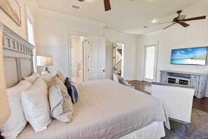 4 bedrooms, iron/ironing board, free WiFi, bed sheets - Oranges By Sea | Renovated Gulf-Front Escape (Santa Rosa Beach)