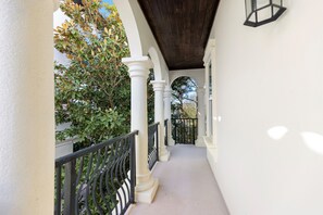 星評価なしの画像、4 / 74、ボタン