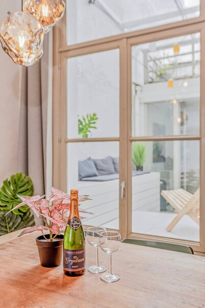 3BR Urban Haven in Antwerp
