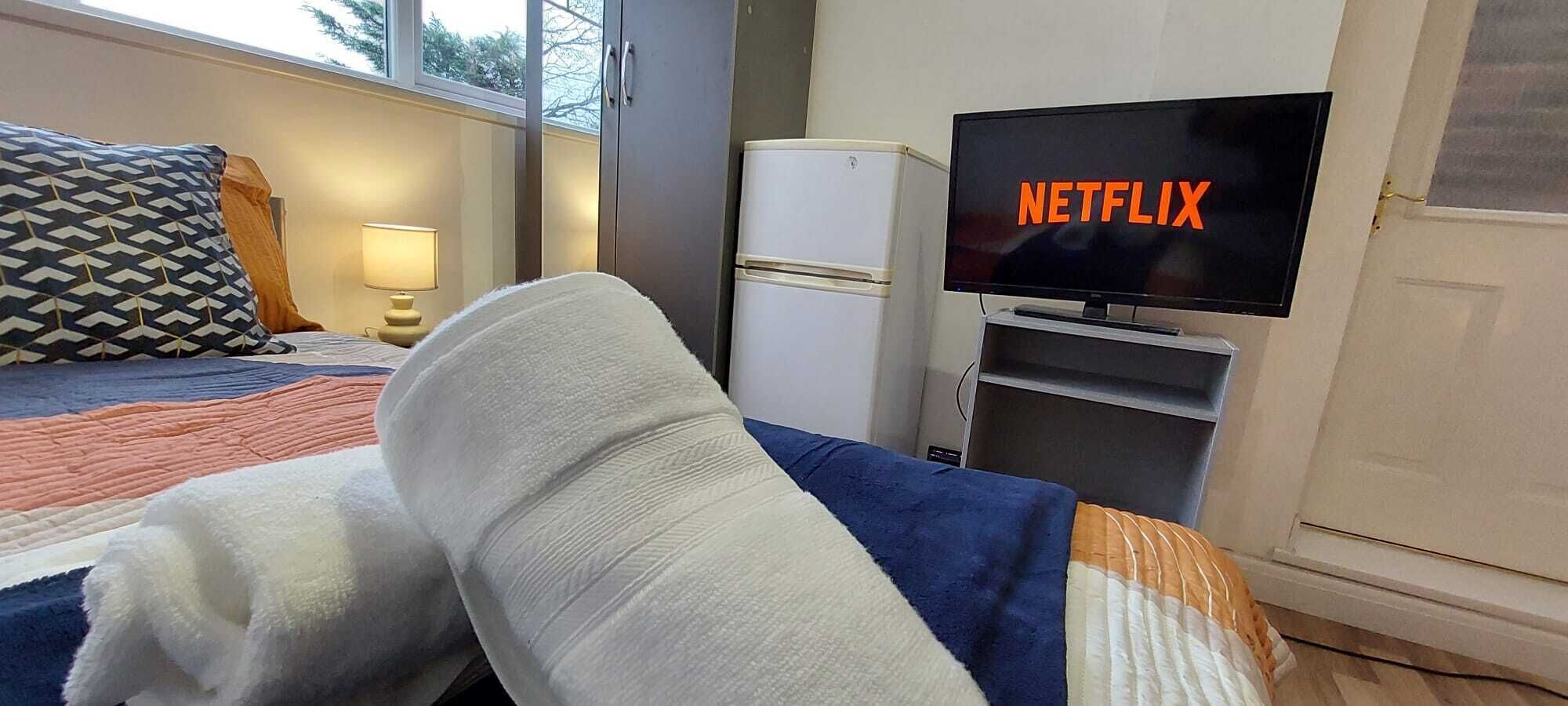 4 Schlafzimmer, Bügeleisen/Bügelbrett, WLAN, Bettwäsche