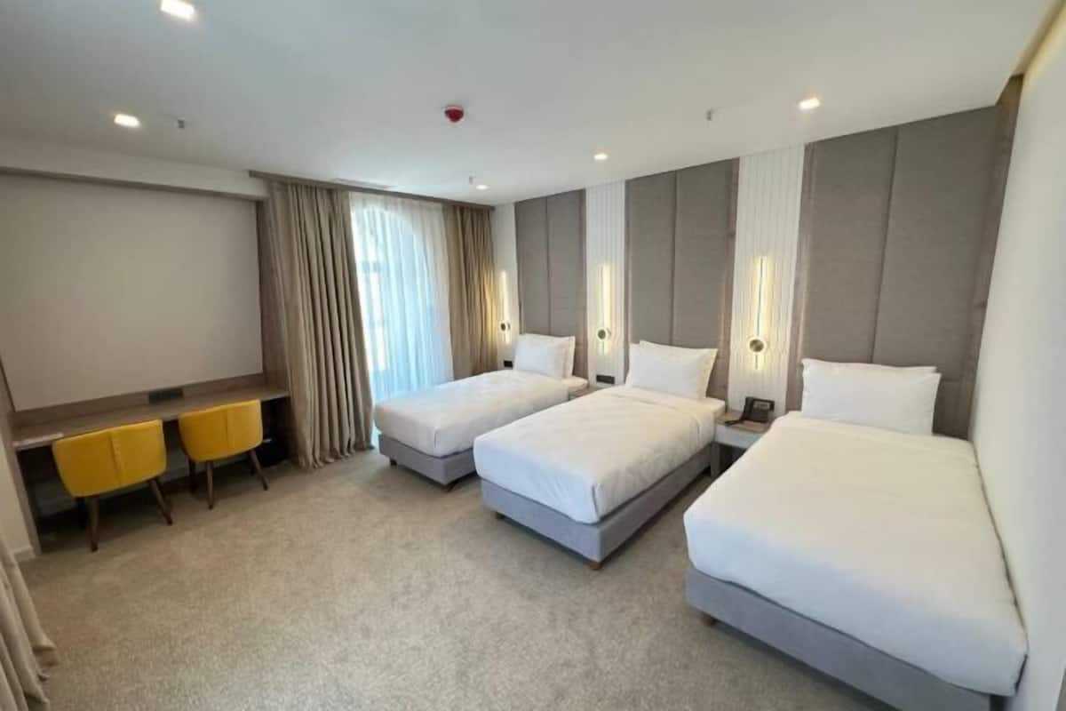 1 bedroom, Select Comfort beds, minibar, in-room safe