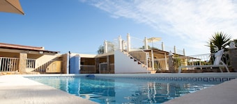 La Casita mit Garten und Pool