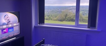 Sapphire Suites, Stunning 2-bed House in Bradford