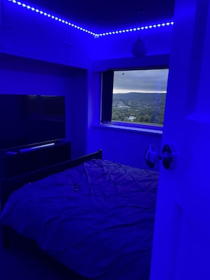 House | 2 bedrooms, free WiFi, bed sheets - Sapphire Suites, Stunning 2-bed House in Bradford (Shipley)
