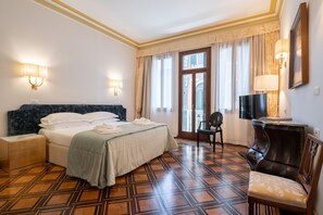 Luxury Apartment | 6 bedrooms, Frette Italian sheets, premium bedding, down comforters - Ca del Glicine (Venice)
