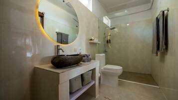 Hair dryer, bidet, towels, soap