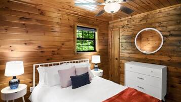 4 quartos, ferros/tábuas de passar roupa, Wi-Fi de cortesia