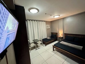 Free WiFi - INN DE AVENIDA (Makati)