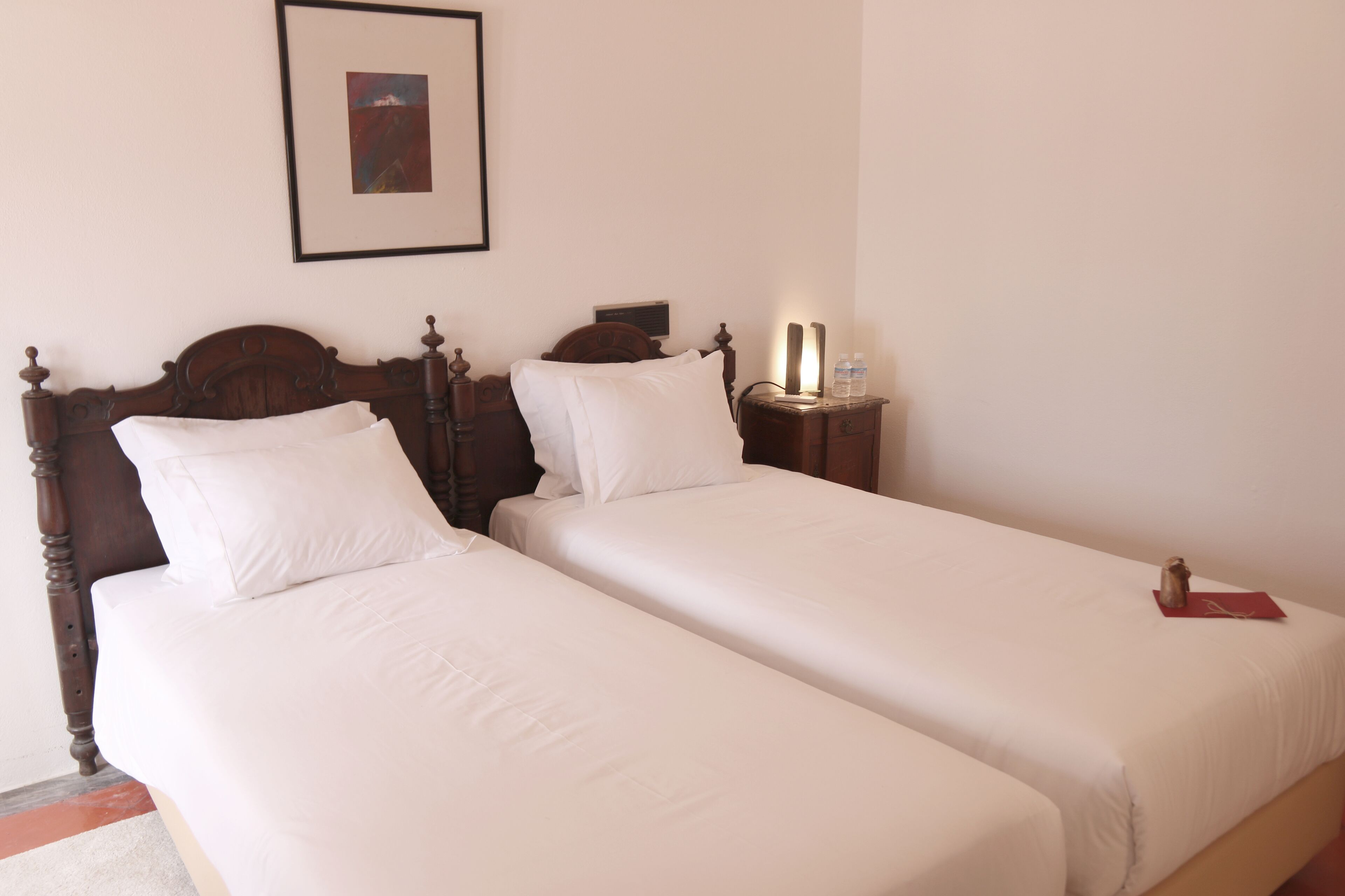 مكواة/لوح كي وواي فاي مجانًا