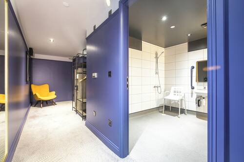 Classic Double Room | In-room safe, desk, laptop workspace, blackout drapes