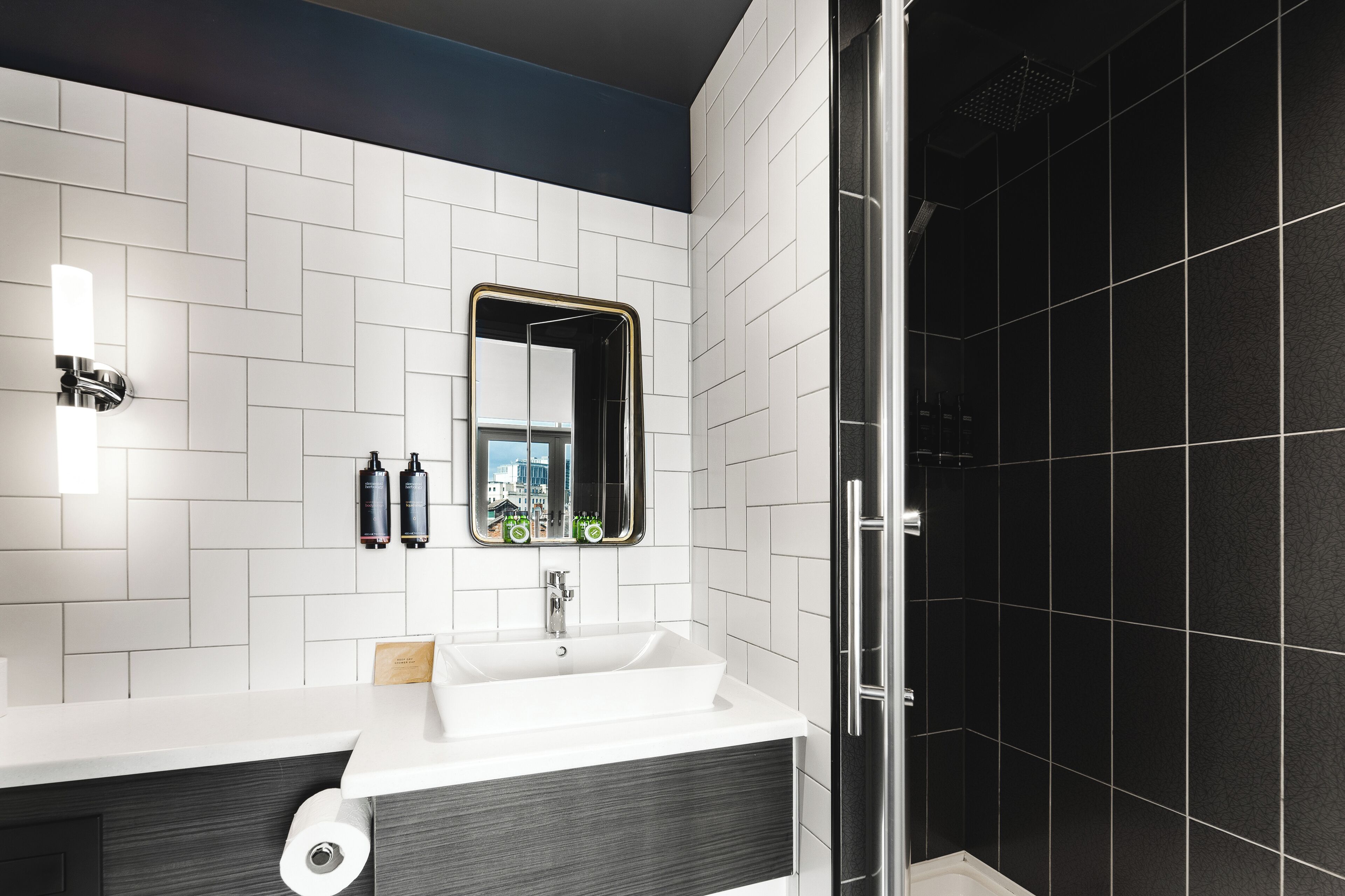 Classic-Doppelzimmer | Badezimmer | Haartrockner
