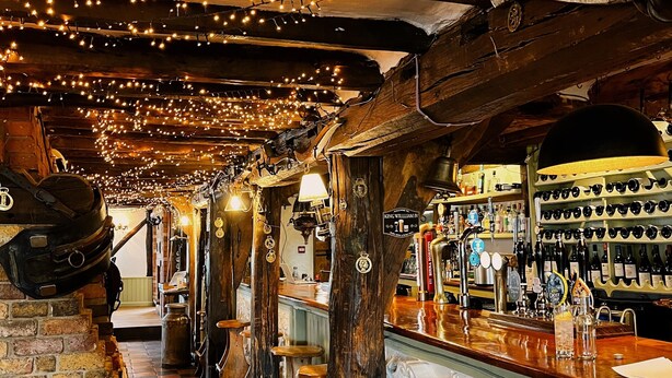 Reception - King William IV (Royston)