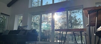 Cottage / Lake House - New - Beautiful views - Clean and comfortable