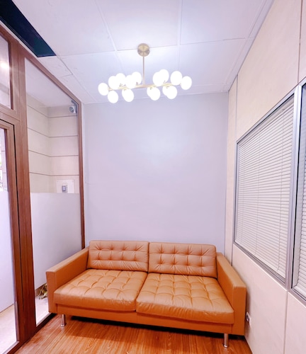 ホステル アカシアス