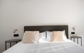 5 Schlafzimmer, Bügeleisen/Bügelbrett, Reisekinderbett, kostenloses WLAN