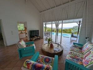 TV - Villa TOM-CO (Deshaies)