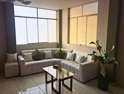 Dpto Completo Duplex Patio y Terraza