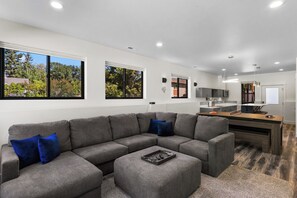 Smart TV, fireplace, ping pong, offices