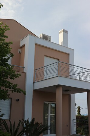 Esterni