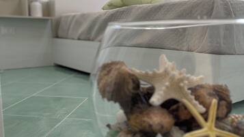 1 camera, Wi-Fi, lenzuola