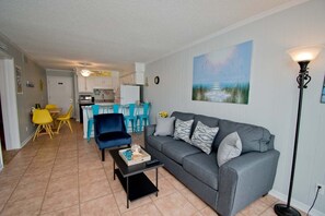 Smart TV - SeaSpray 103, Oceanside Condo in Atlantic Beach, NC! (Atlantic Beach)