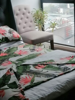 2 bedrooms, free WiFi, bed sheets - Remarkable 2-bedroom Condo Unit in Quezon City (Quezon City)