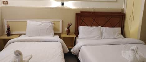 Twin Room, Private Bathroom