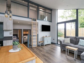 Cottage | Interior