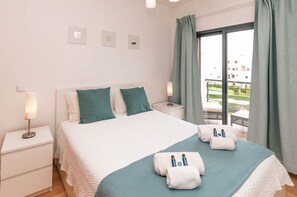 1 室のベッドルーム、セーフティボックス (室内)、アイロン / アイロン台、WiFi (無料)