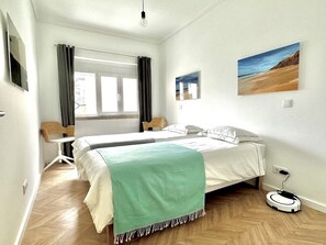 2 Schlafzimmer, Bügeleisen/Bügelbrett, WLAN, Bettwäsche